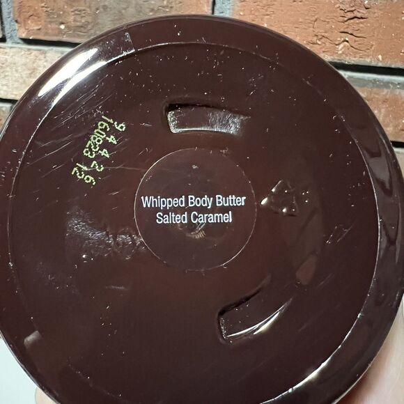 Josie Maran Whipped Argan Oil Hydrating Body Butter Salted Caramel 8oz - Picture 5 of 5